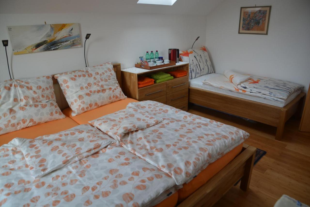 Privatzimmer Marina Völkermarkt Exterior foto